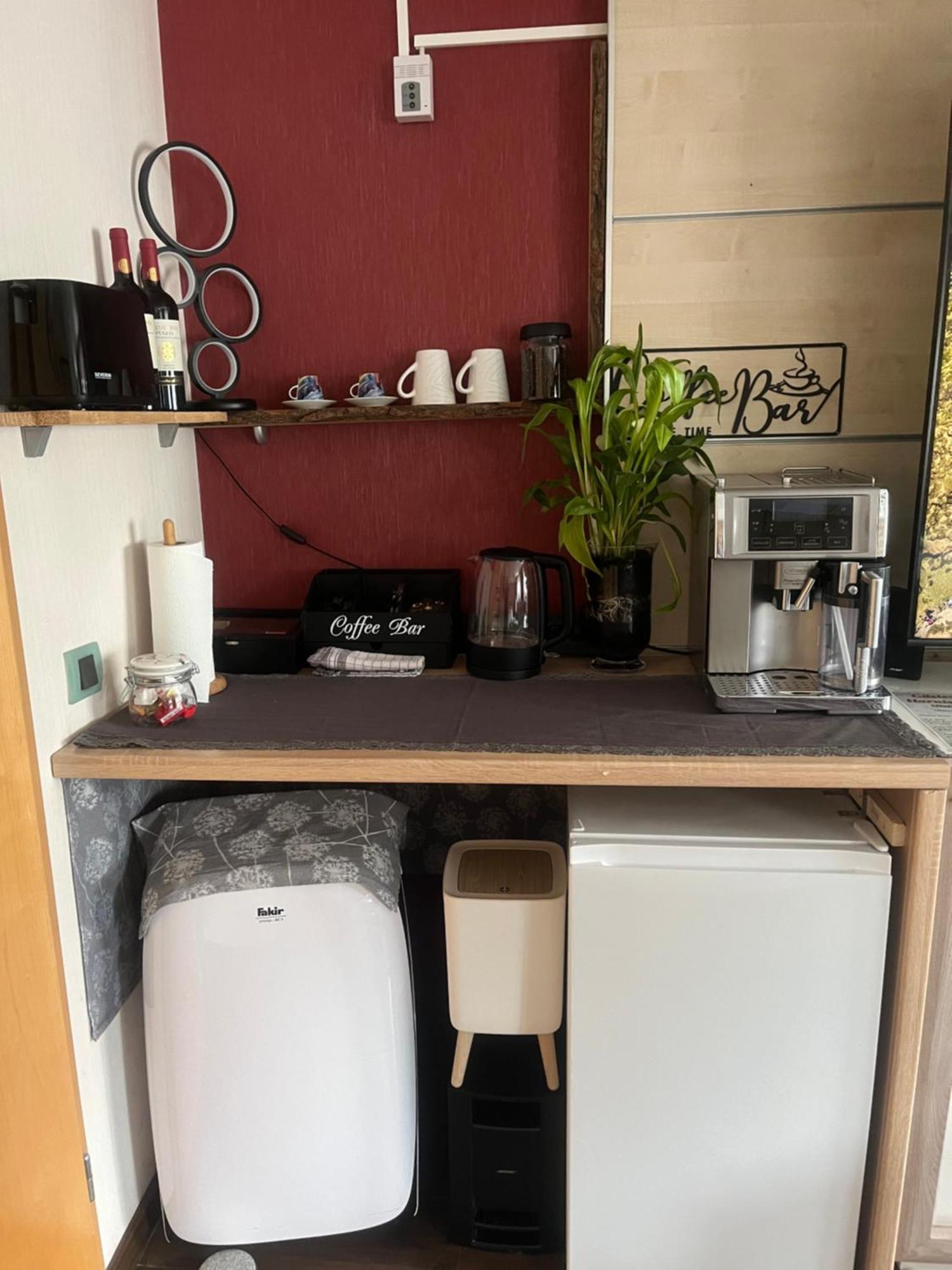 Gaestezimmer In Ratingen Bei Duesseldorf Mit Einem Hauch Luxus Екстериор снимка